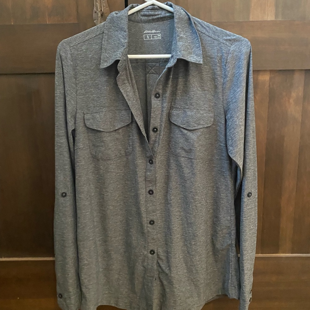 Eddie Bauer women’s Gray Shirt